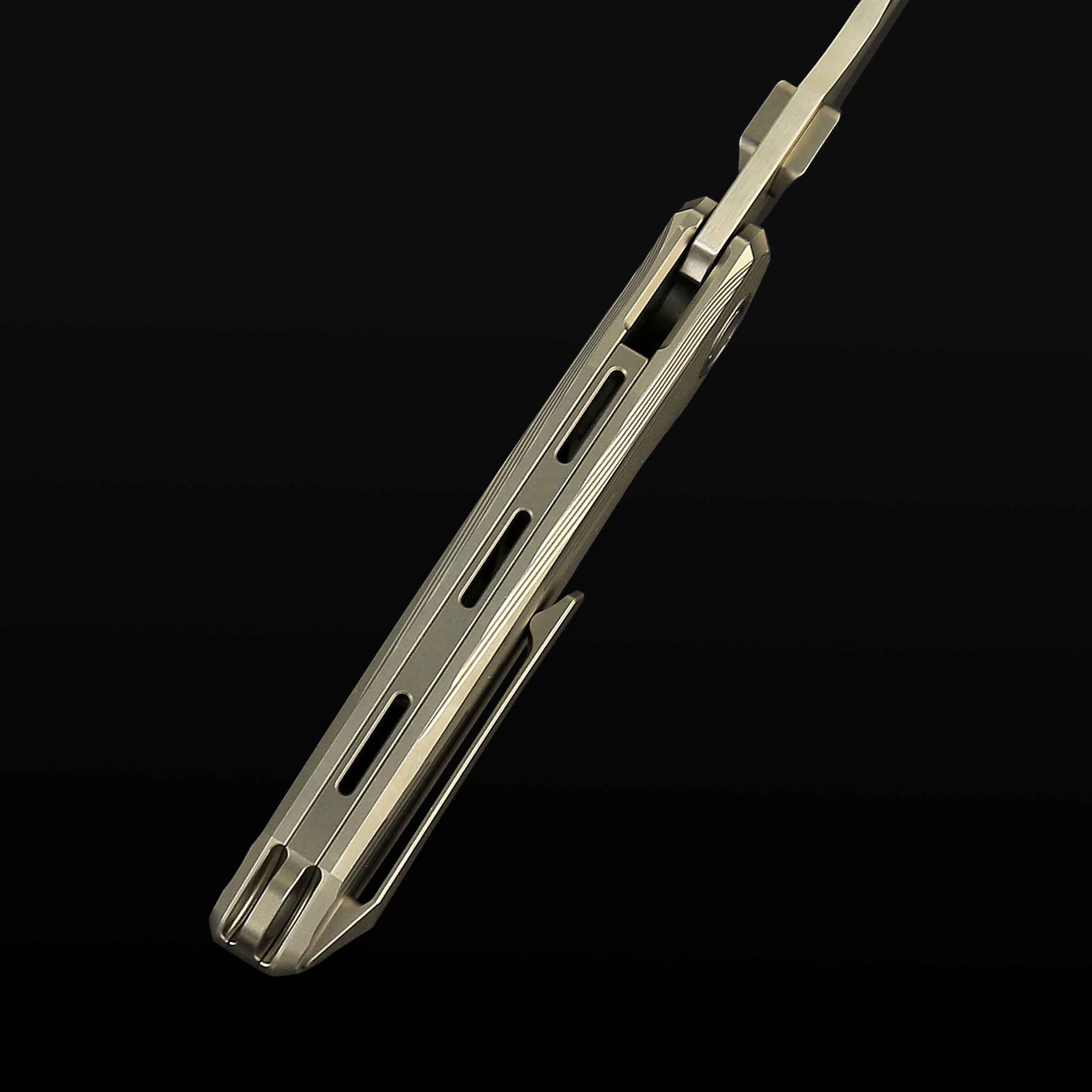 Knife handle
